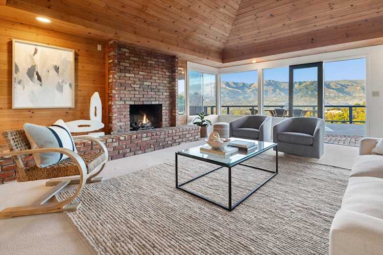 1638 La Coronilla Dr Santa Barbara, CA 93109