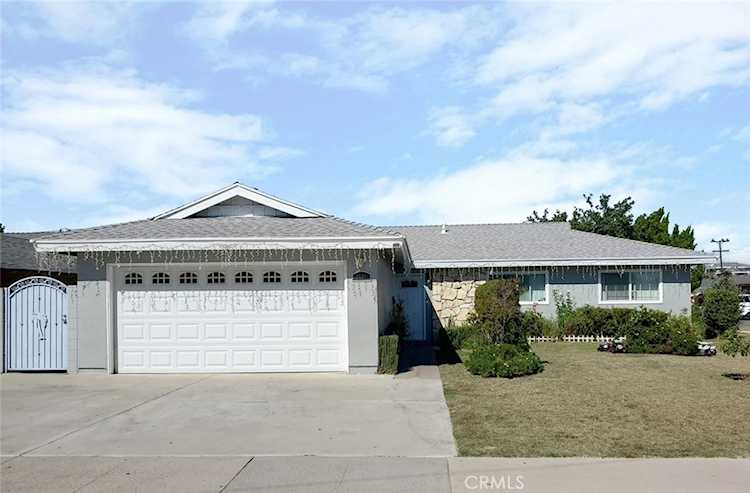 9241 Storm Dr Westminster, CA 92683