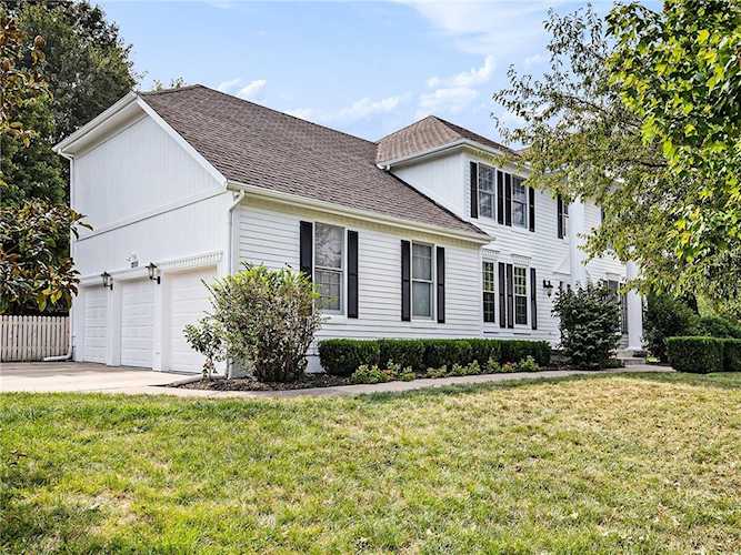 12111 W 129th Terrace Overland Park, KS 66213