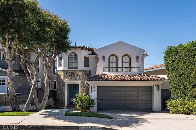 3525 Walnut Ave Manhattan Beach, CA 90266