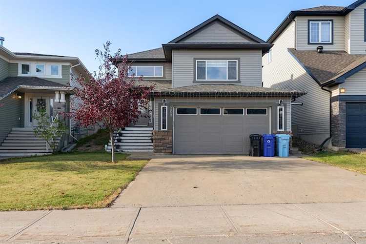 208 Killdeer Way Fort McMurray, AB T9K 0