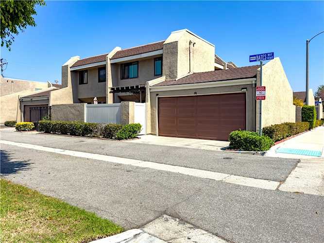 7511 College Dr Stanton, CA 90680