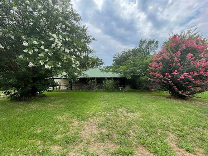 315 N Harmon Street Fairfield, TX 75840