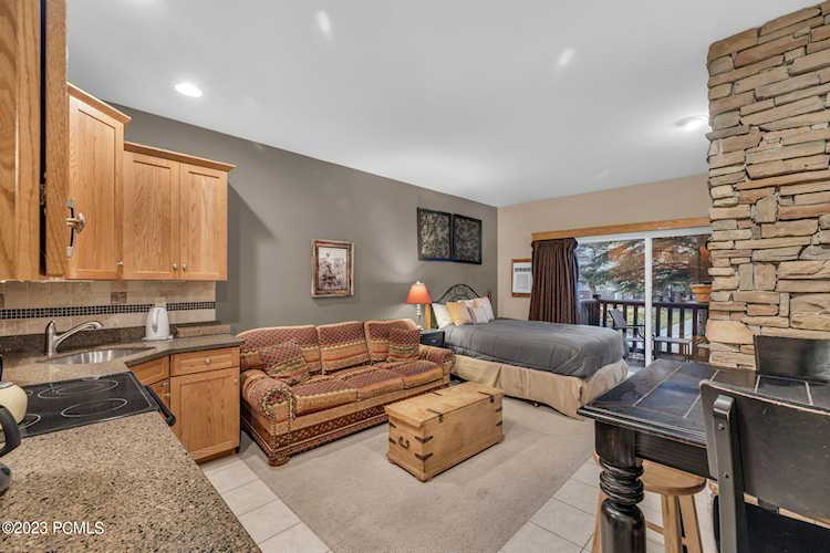 2305 Sidewinder Dr Park City, UT 84060