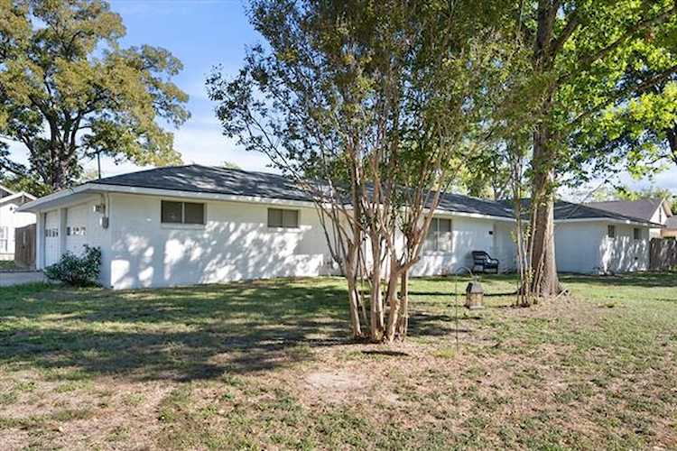 303 SE 2nd Street Kerens, TX 75144