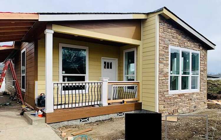 333 Mountain View Drive #81 Talent, OR 97540