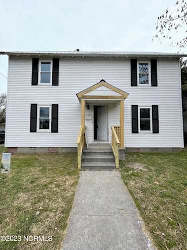 708 W Colonial Ave Elizabeth City, NC 27909