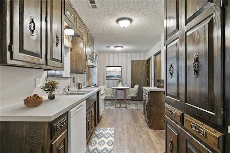 3101 N Mcdonald Ave Springdale, AR 72762