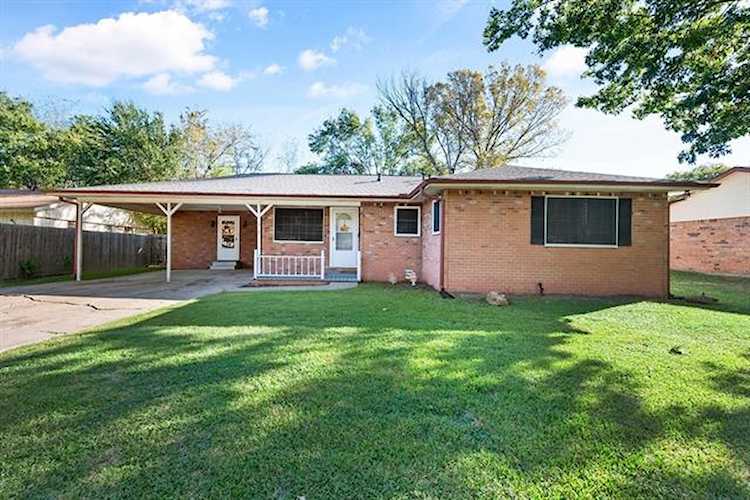 312 N Overlook Drive Kerens, TX 75144