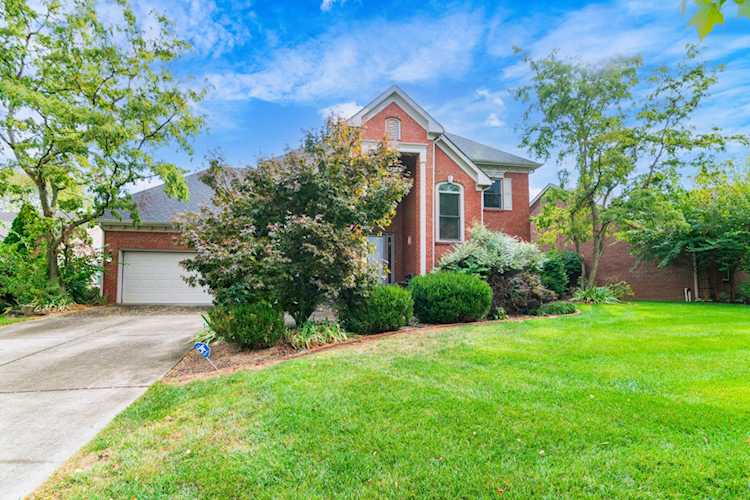 3421 Chestnut Hill Ln Lexington, KY 40509