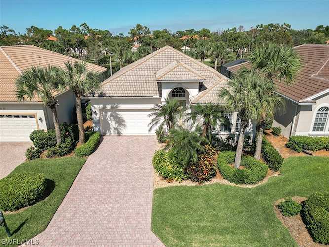8960 Crown Bridge Way Fort Myers, FL 33908