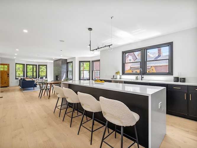 14 Cherry St Medford, MA 02155
