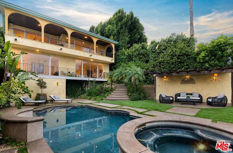 3422 Laurie Place Studio City, CA 91604