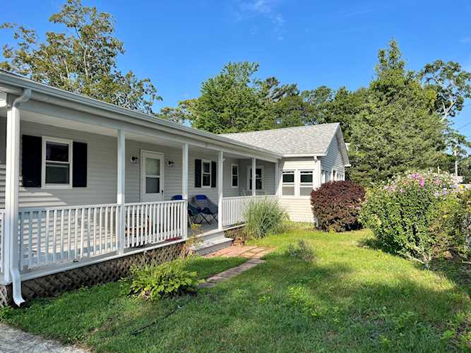 12 Ryder Street Buzzards Bay, MA 02532