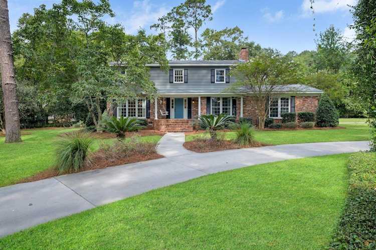 2402 Chamberlin Dr Tallahassee, FL 32308