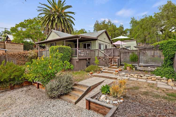 2340 Varley St Summerland, CA 93067