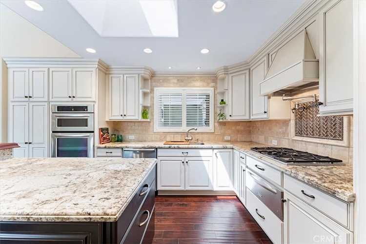18382 Vanderlip Ave, North Tustin, CA 92705 | MLS# PW23112669 | home for sale Photo 1