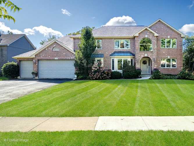541 68th St Willowbrook, IL 60527