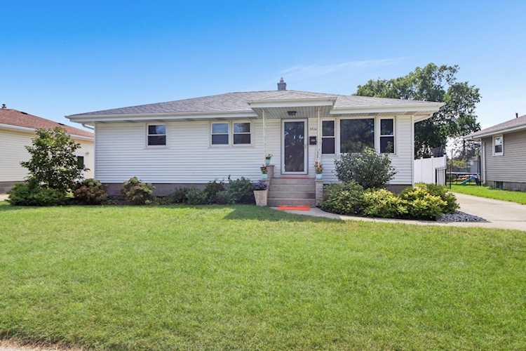 3524 42nd Place Highland, IN 46322 | MLS 538668 Photo 1