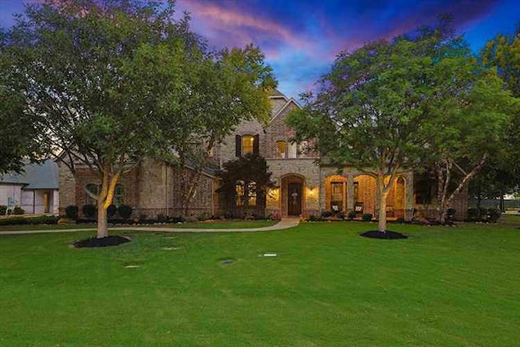 941 Woodview Drive Prosper, TX 75078