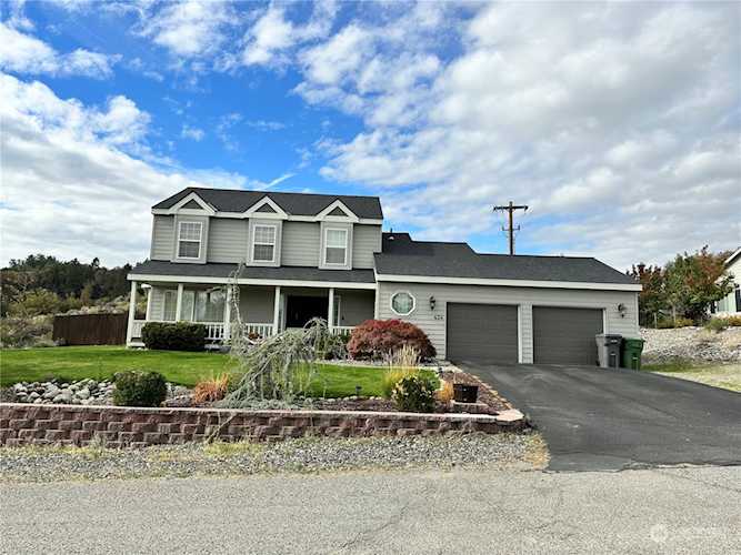 434 Hillcrest Circle Dr Omak, WA 98841