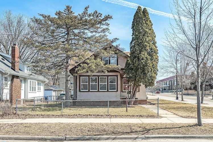 3200 Humboldt Avenue N Minneapolis, MN 55412
