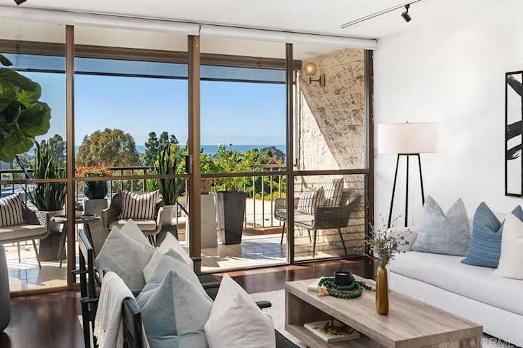 2500 Torrey Pines Rd #402 La Jolla, CA 92037