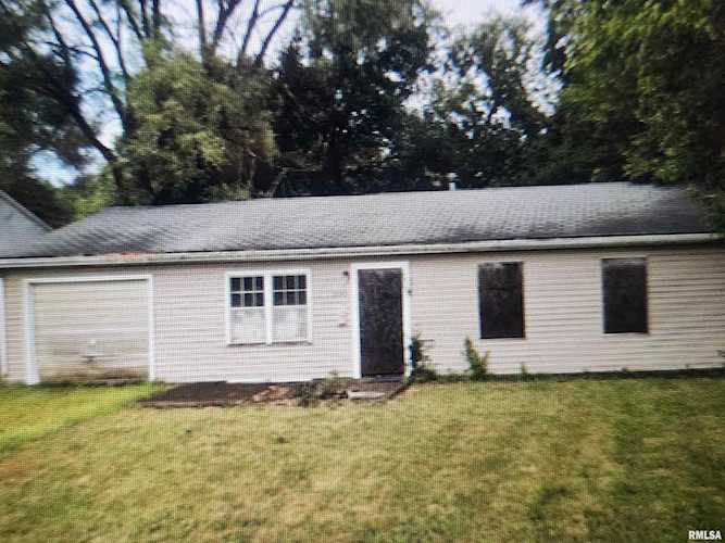 1149 Clark St Rantoul, IL 61866 | MLS QC4246943 Photo 1