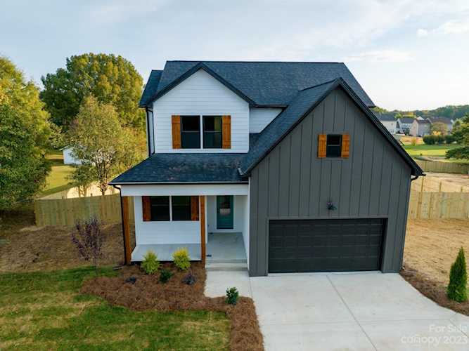 2512 Ivy Run St Indian Trail, NC 28079