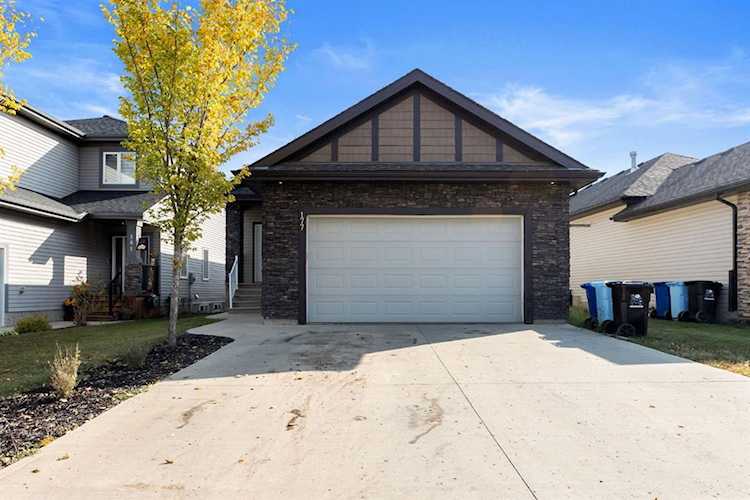 177 Diamondstone Ridge Fort McMurray, AB T9K 0
