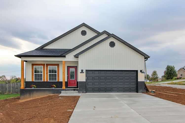 2000 White Oak Dr Lawrenceburg, KY 40342