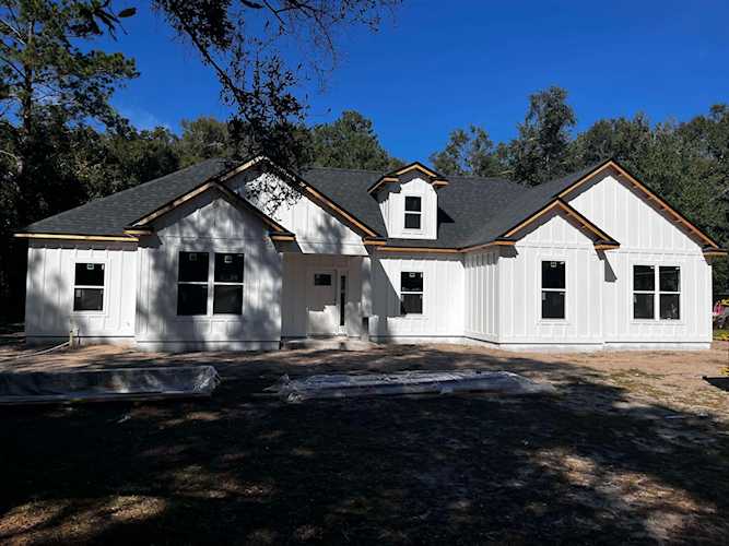 24 Sabal Palm Dr Crawfordville, FL 32327