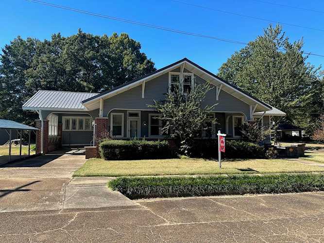 287 N. Waverly Street Charleston, MS 38921