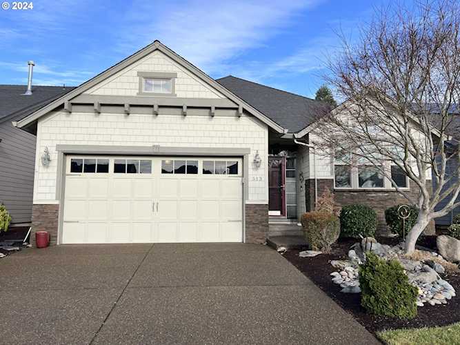 513 Tukwila DR Woodburn, OR 97071