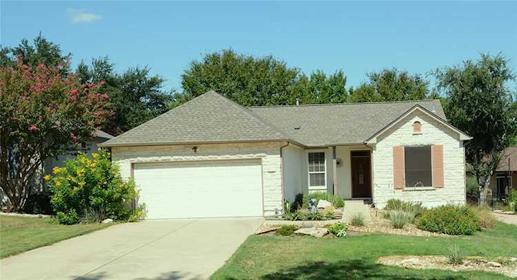 104 Hollyberry LN Georgetown, TX 78633
