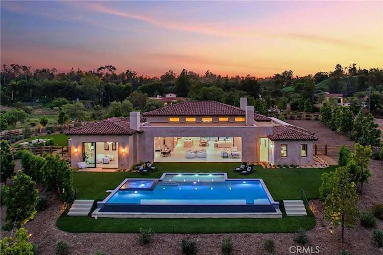 7057 La Palma Rancho Santa Fe, CA 92067