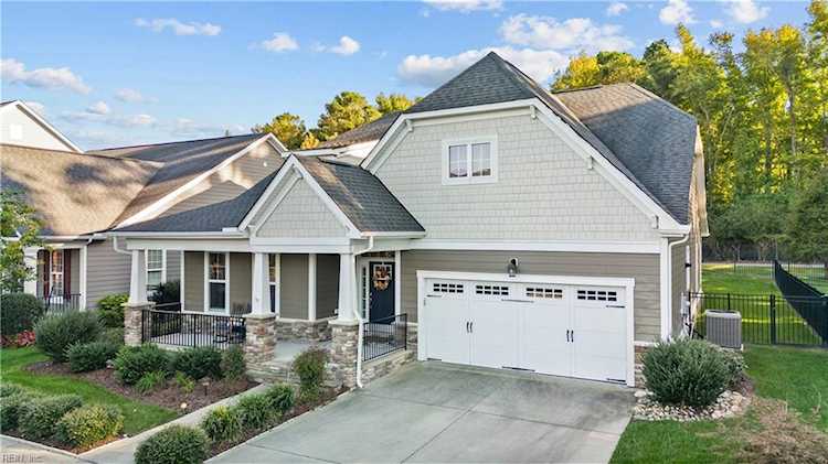 2017 Terramar Ln Virginia Beach, VA 23456