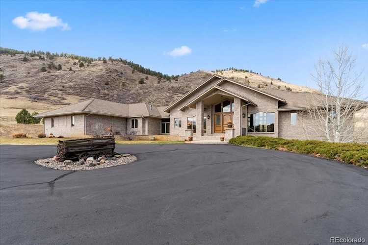 5881 Deer Meadow Trl Golden, CO 80403