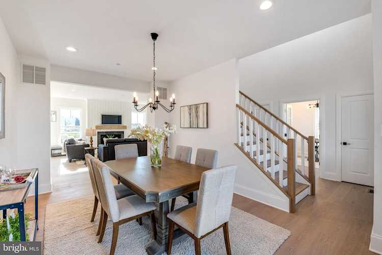 2208 Arden Dr Fallston, MD 21047