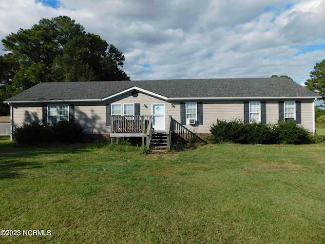 513 Gaulberry Rd Elizabeth City, NC 27909
