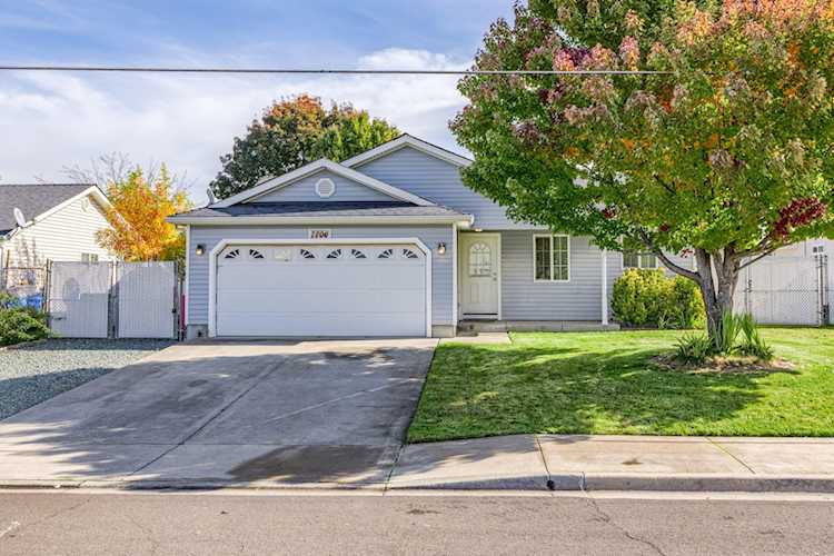 7706 27th St White City, OR 97503