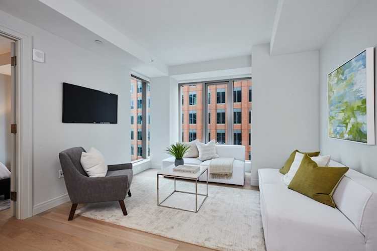 135 Seaport Blvd #1206 Boston, MA 02210