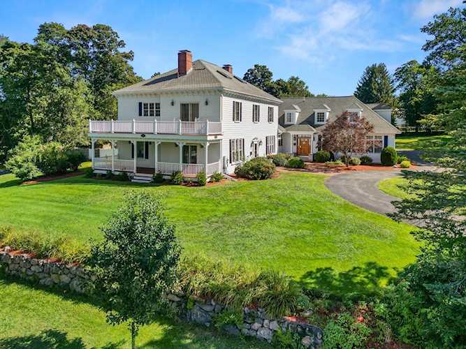 39 Burley Farm Road Danvers, MA 01923