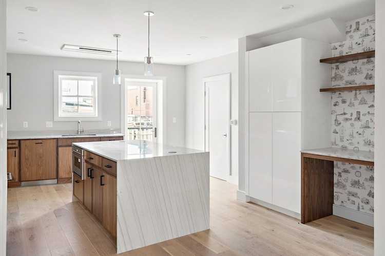 471 Hanover Street #PH 1 Boston, MA 02113