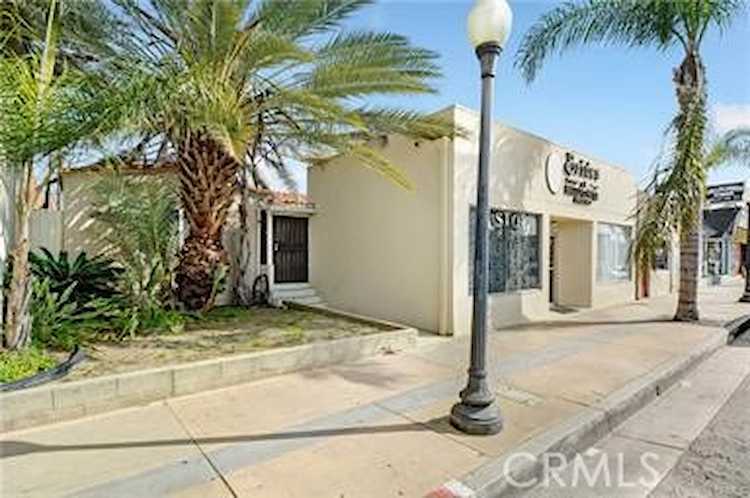 17012 Bellflower Blvd Bellflower, CA 90706