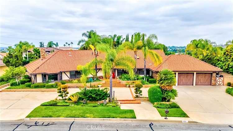 8581 Los Coyotes Dr Buena Park, CA 90621 | MLS PW23179668 Photo 1
