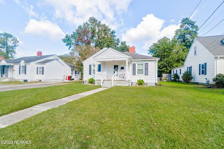 920 Tuscarora Ave Elizabeth City, NC 27909