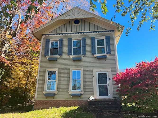643 Orange Center Rd Orange, CT 06477