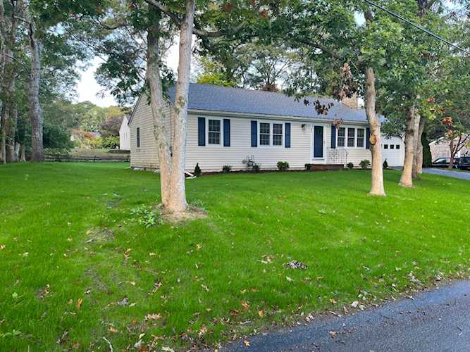 41 Buttonwood Road Harwich, MA 02645