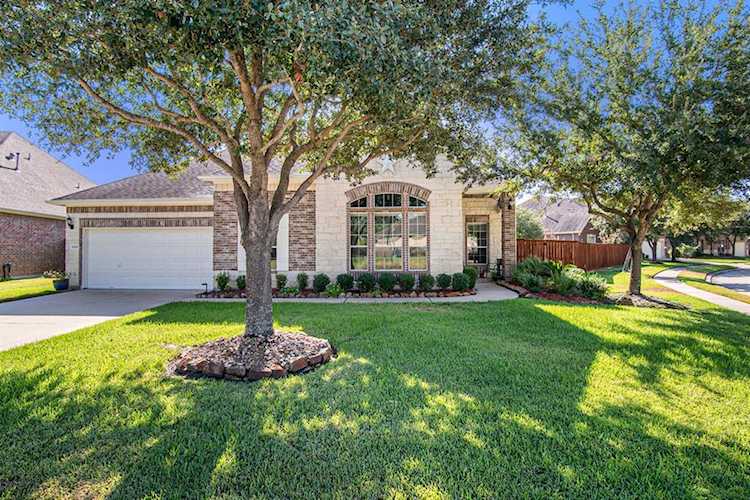 9202 E Canyon Lake Springs Dr Cypress, TX 77433 home for sale